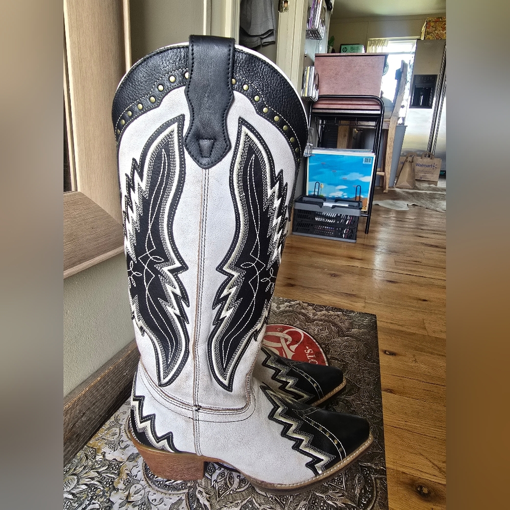 Laredo Western Boots